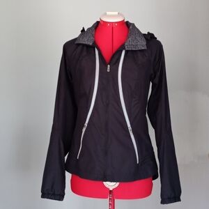 Lululemon Athletica Lightweight Jacket Sz 4